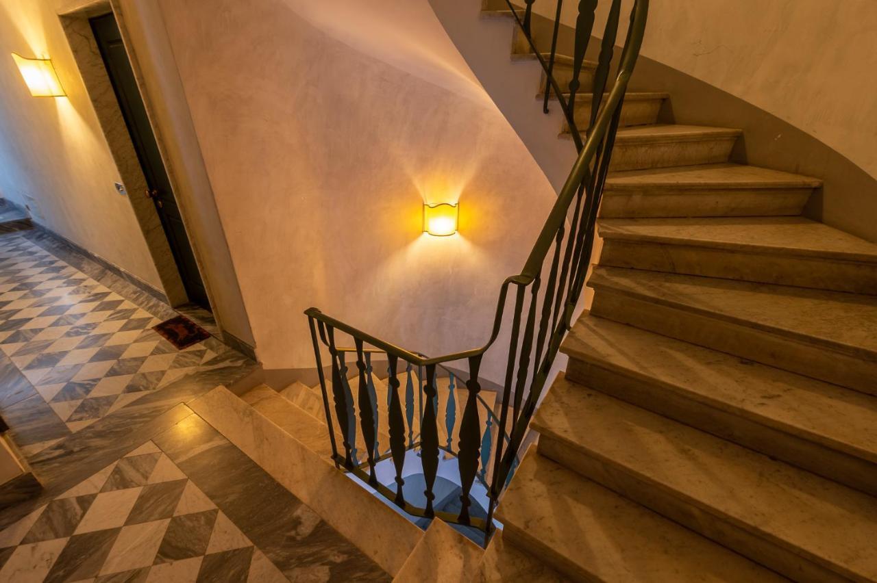 L'Angolo Di Luccoli Genua Exteriör bild